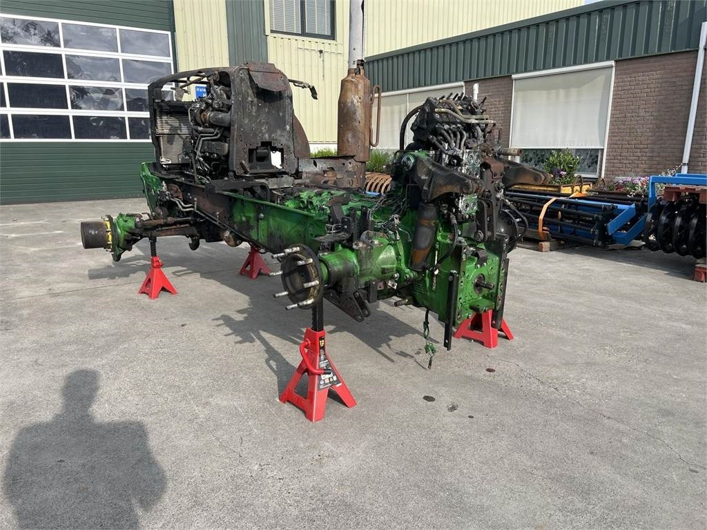 John Deere 6130r - Трактор: снимка 2 John Deere 6130r - Трактор: снимка 2