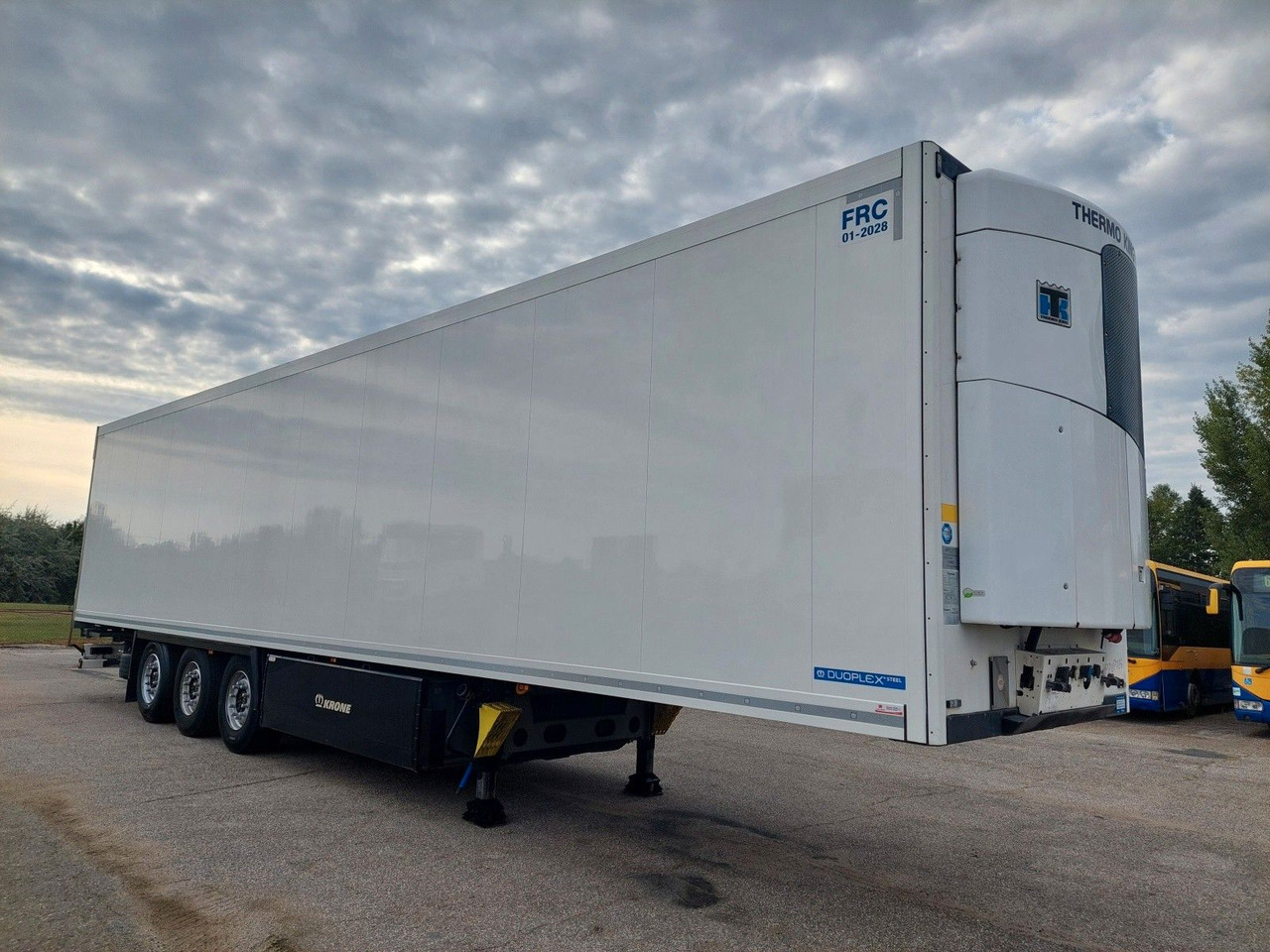 Krone SD Thermo King SLXi 300 - Рефрижератор полуремарке: снимка 2 Krone SD Thermo King SLXi 300 - Рефрижератор полуремарке: снимка 2