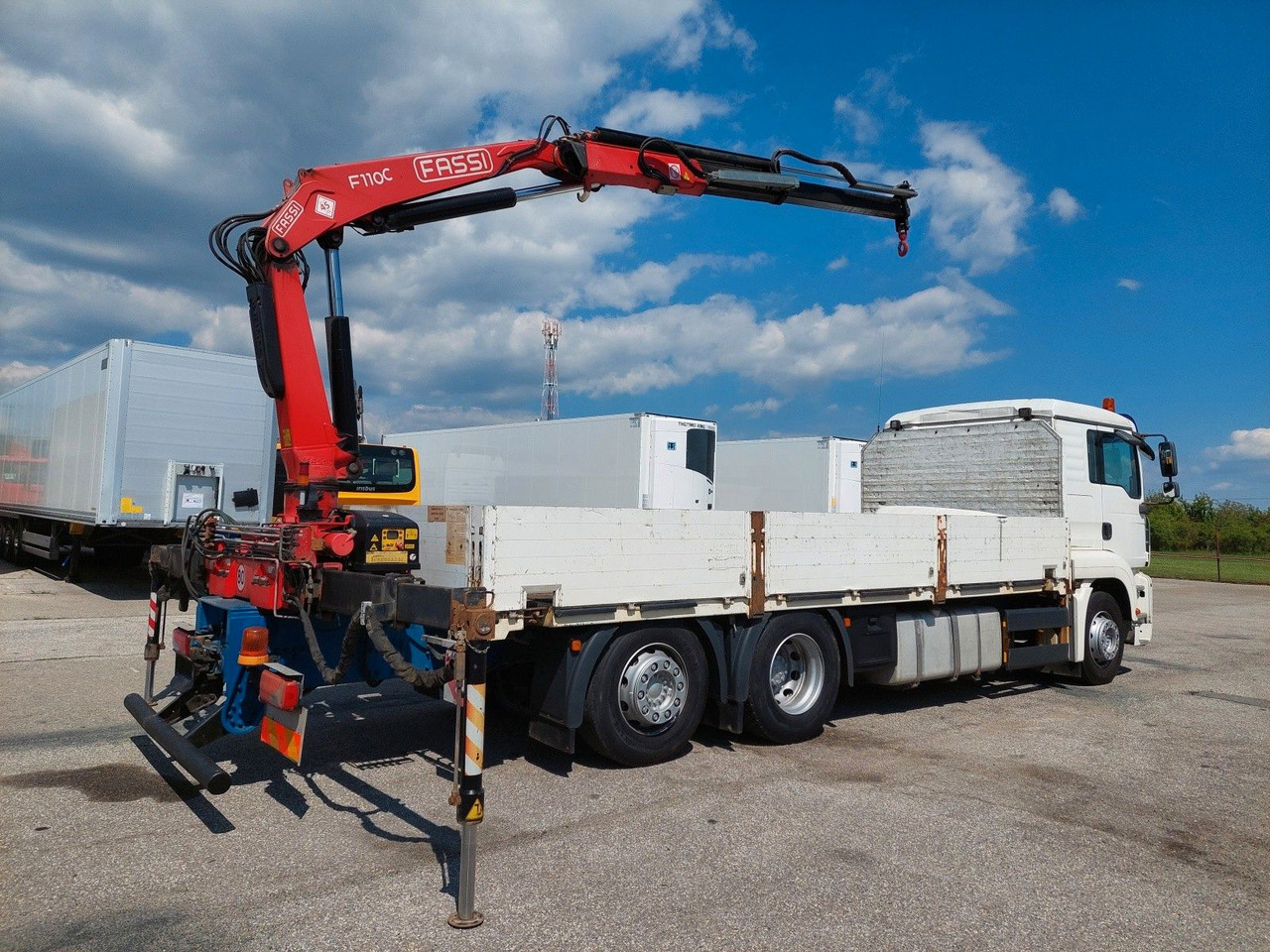 MAN GA 26.320 6X2-2 BL + Kran Fassi F110AC22 - Бордови камион, Камион с кран: снимка 4 MAN GA 26.320 6X2-2 BL + Kran Fassi F110AC22 - Бордови камион, Камион с кран: снимка 4