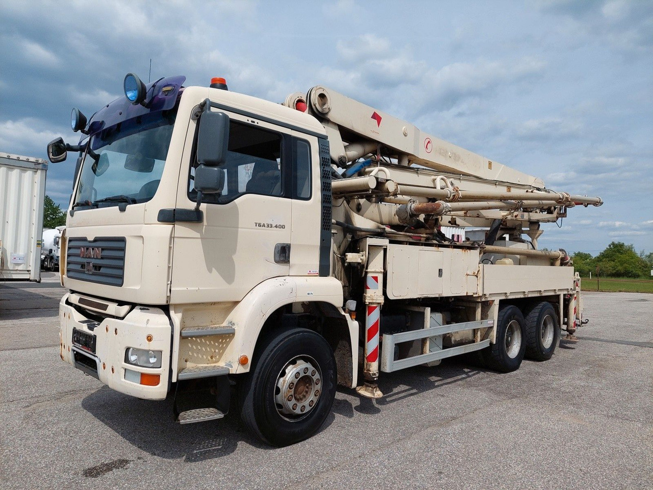 MAN TGA 33.400 6x4 BB JMBH 33 - Бетон помпа: снимка 1 MAN TGA 33.400 6x4 BB JMBH 33 - Бетон помпа: снимка 1