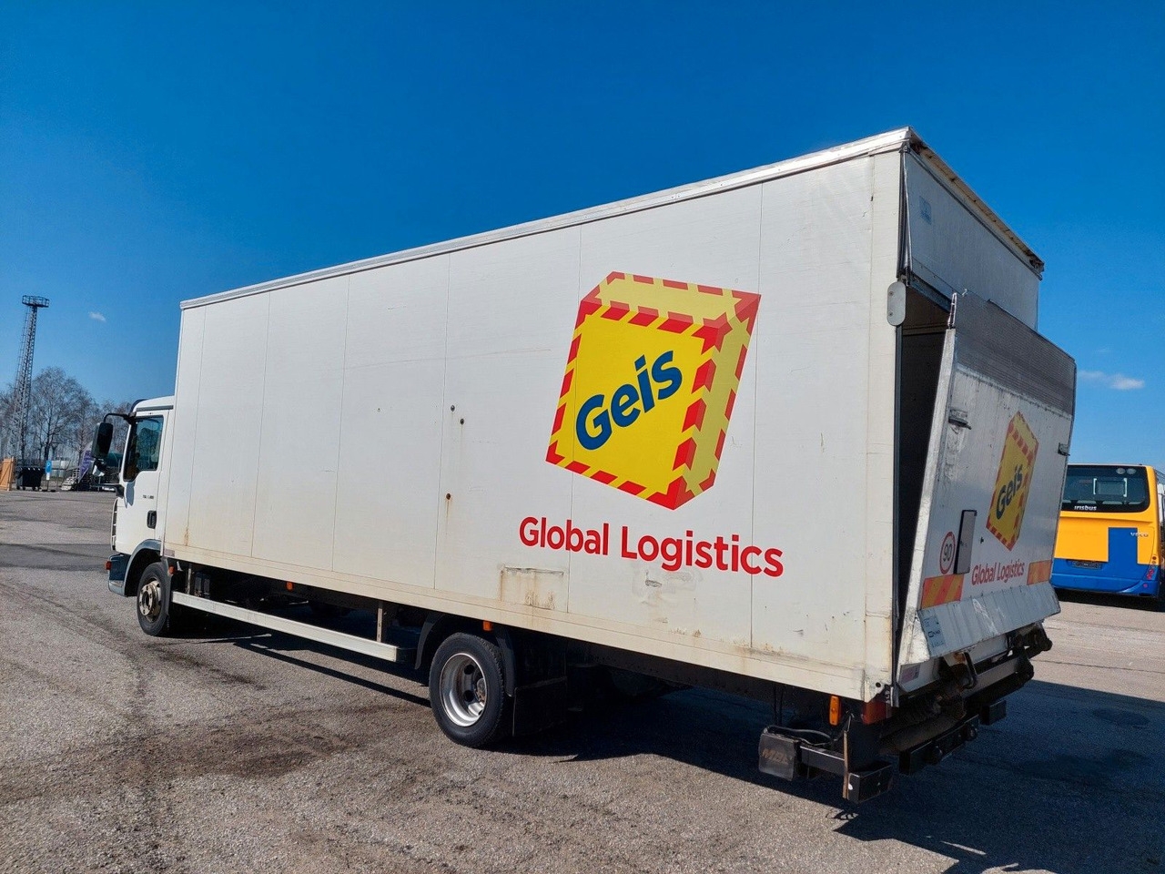MAN TGL 7.180 4X2 BL - Лекотоварен автомобил фургон: снимка 3 MAN TGL 7.180 4X2 BL - Лекотоварен автомобил фургон: снимка 3