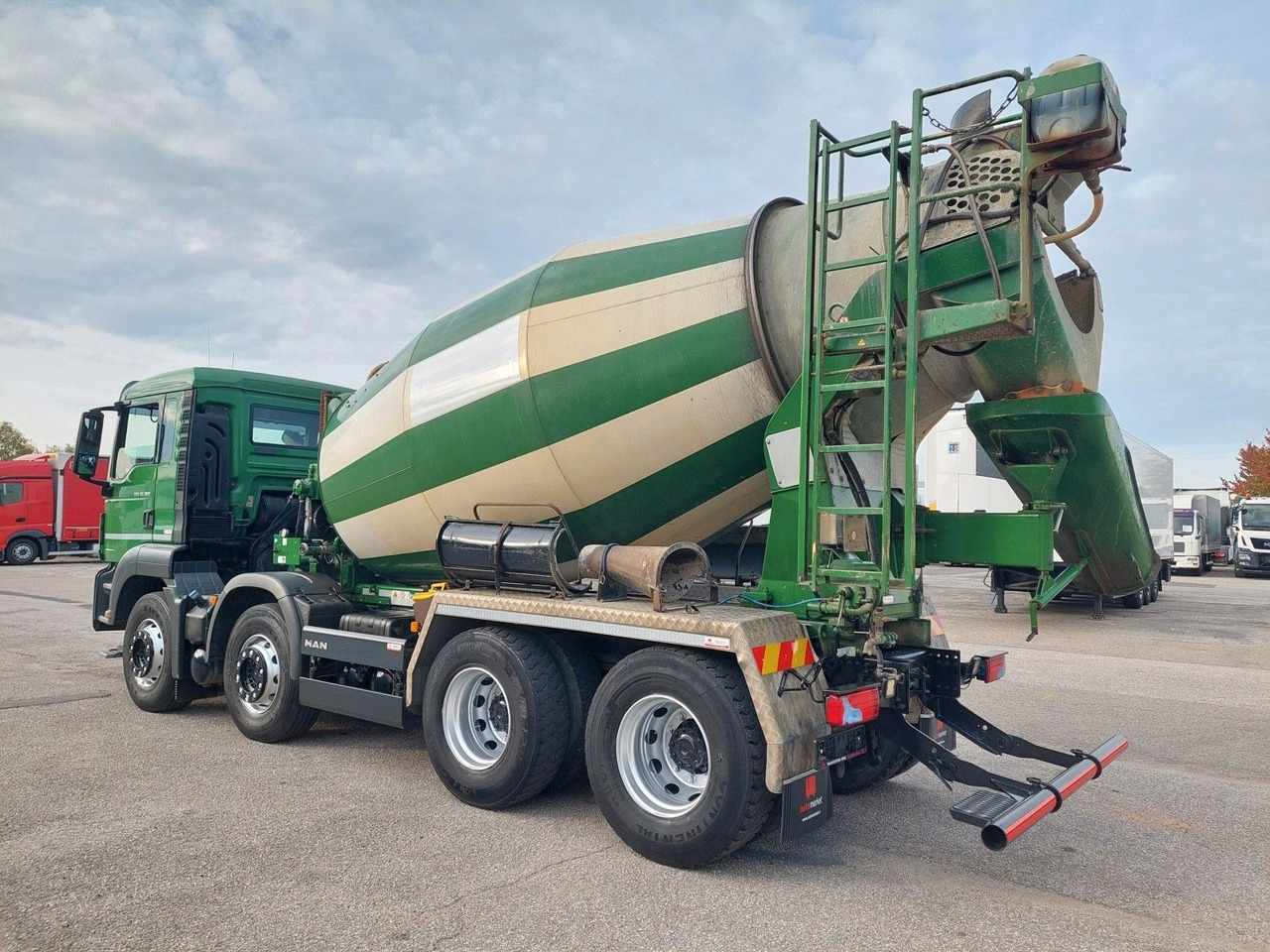 MAN TGS 32.360 BB Stetter 8x4 - Бетоновоз: снимка 3 MAN TGS 32.360 BB Stetter 8x4 - Бетоновоз: снимка 3