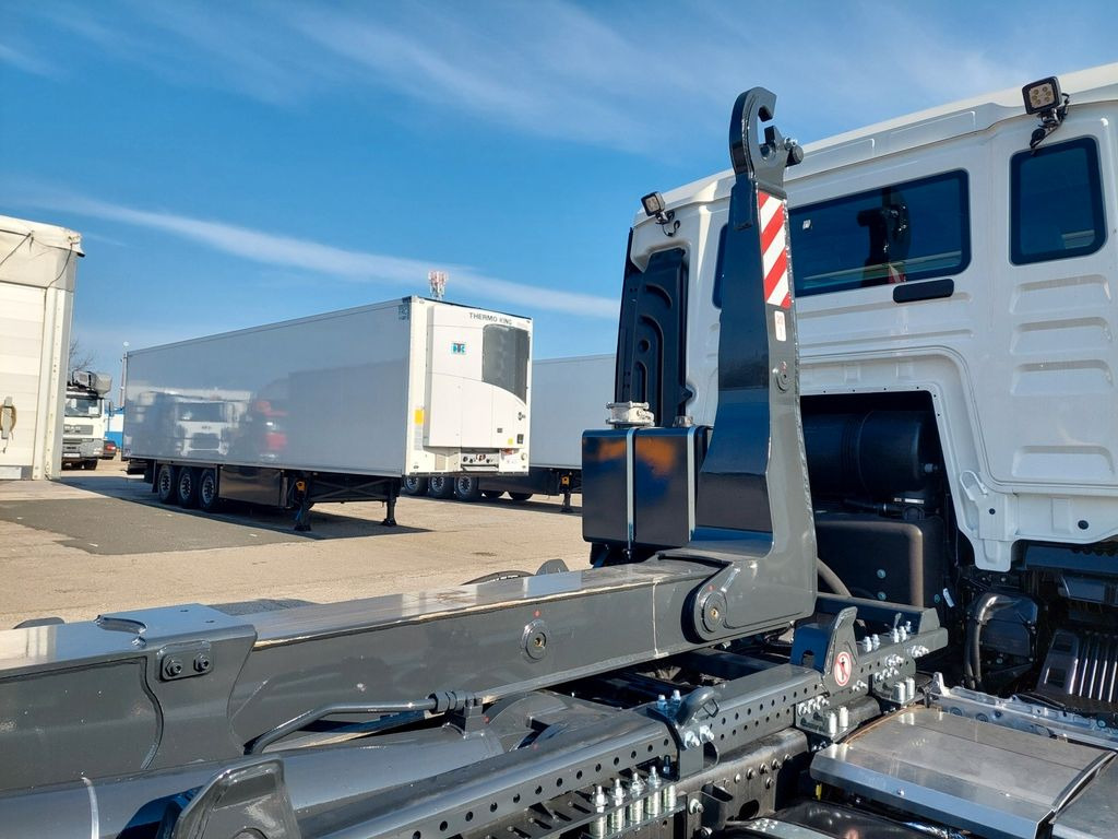 Лизинг на MAN TGS 33.480 6X4 BL  MAN TGS 33.480 6X4 BL: снимка 9