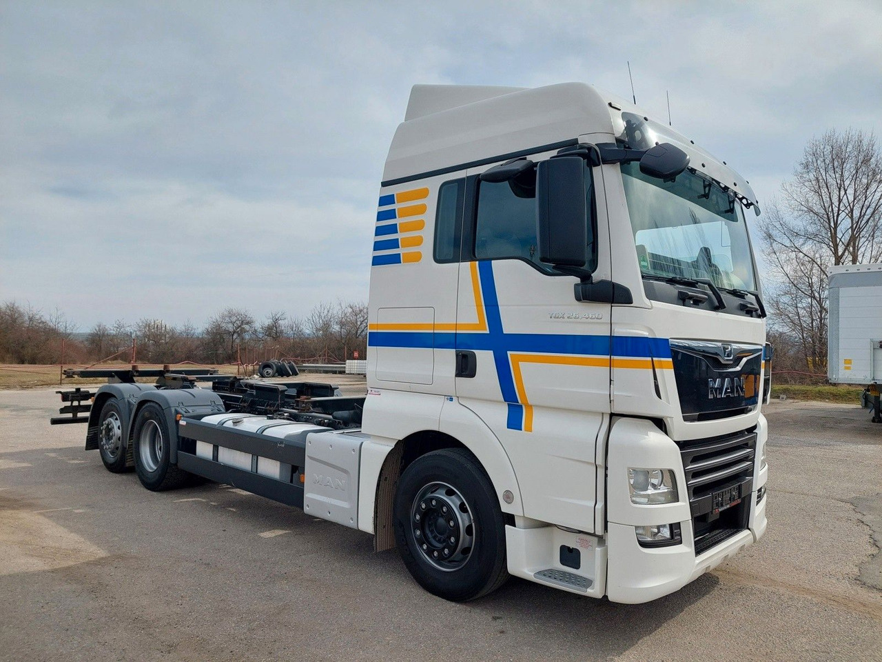 MAN TGX 26.460 LL 6x2/2 - Контейнеровоз/ Сменна каросерия камион: снимка 2 MAN TGX 26.460 LL 6x2/2 - Контейнеровоз/ Сменна каросерия камион: снимка 2