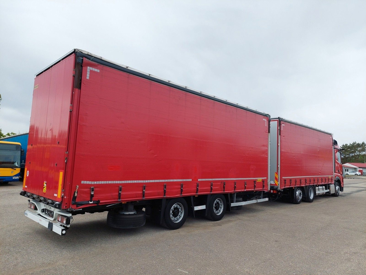Mercedes-Benz Actros 2545 L/NR 6x2 + Wielton PC2K Durchbar - Камион с брезент: снимка 4 Mercedes-Benz Actros 2545 L/NR 6x2 + Wielton PC2K Durchbar - Камион с брезент: снимка 4