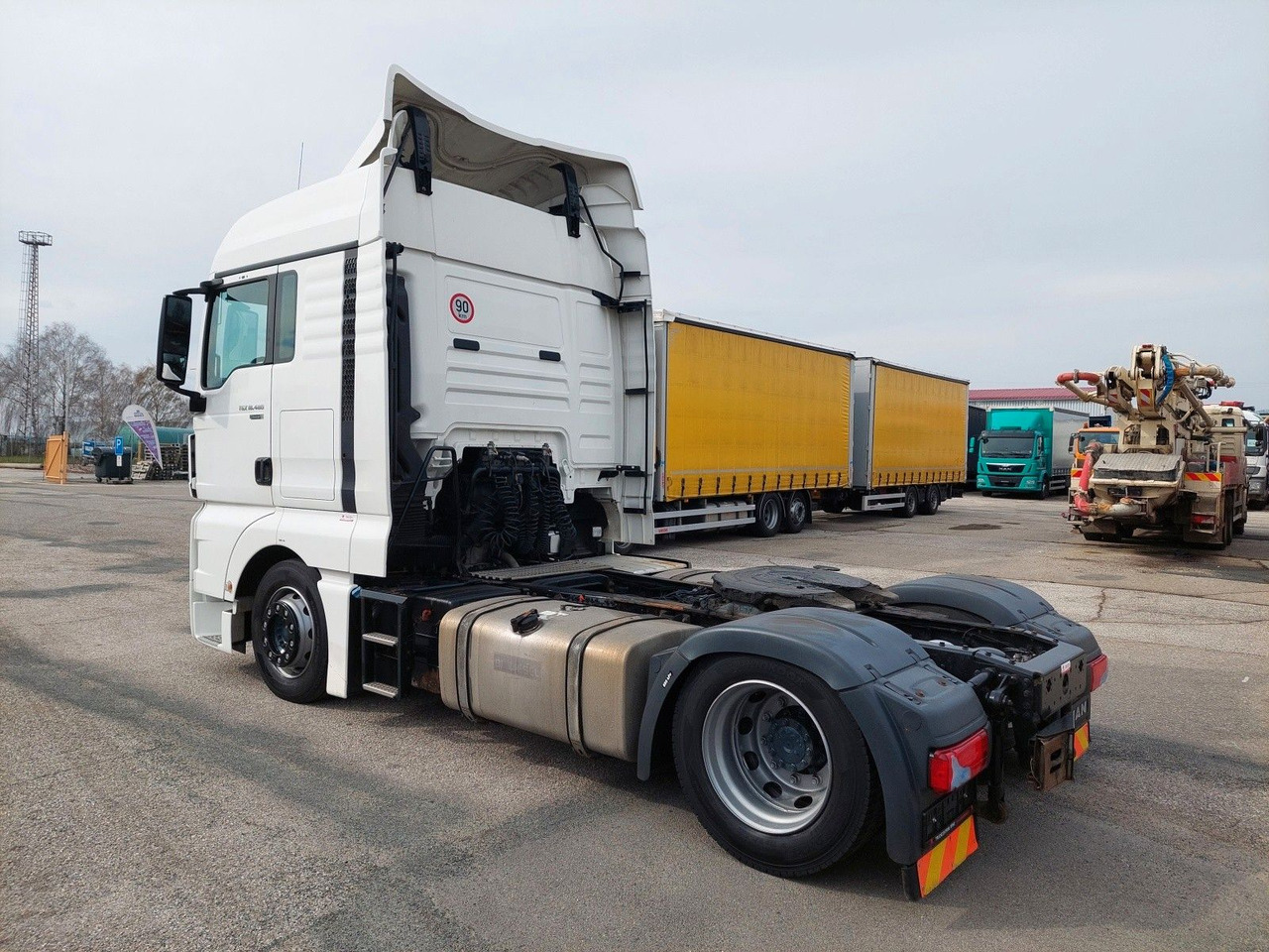 MAN TGX 18.480 4x2 LLS-U - Влекач: снимка 3 MAN TGX 18.480 4x2 LLS-U - Влекач: снимка 3