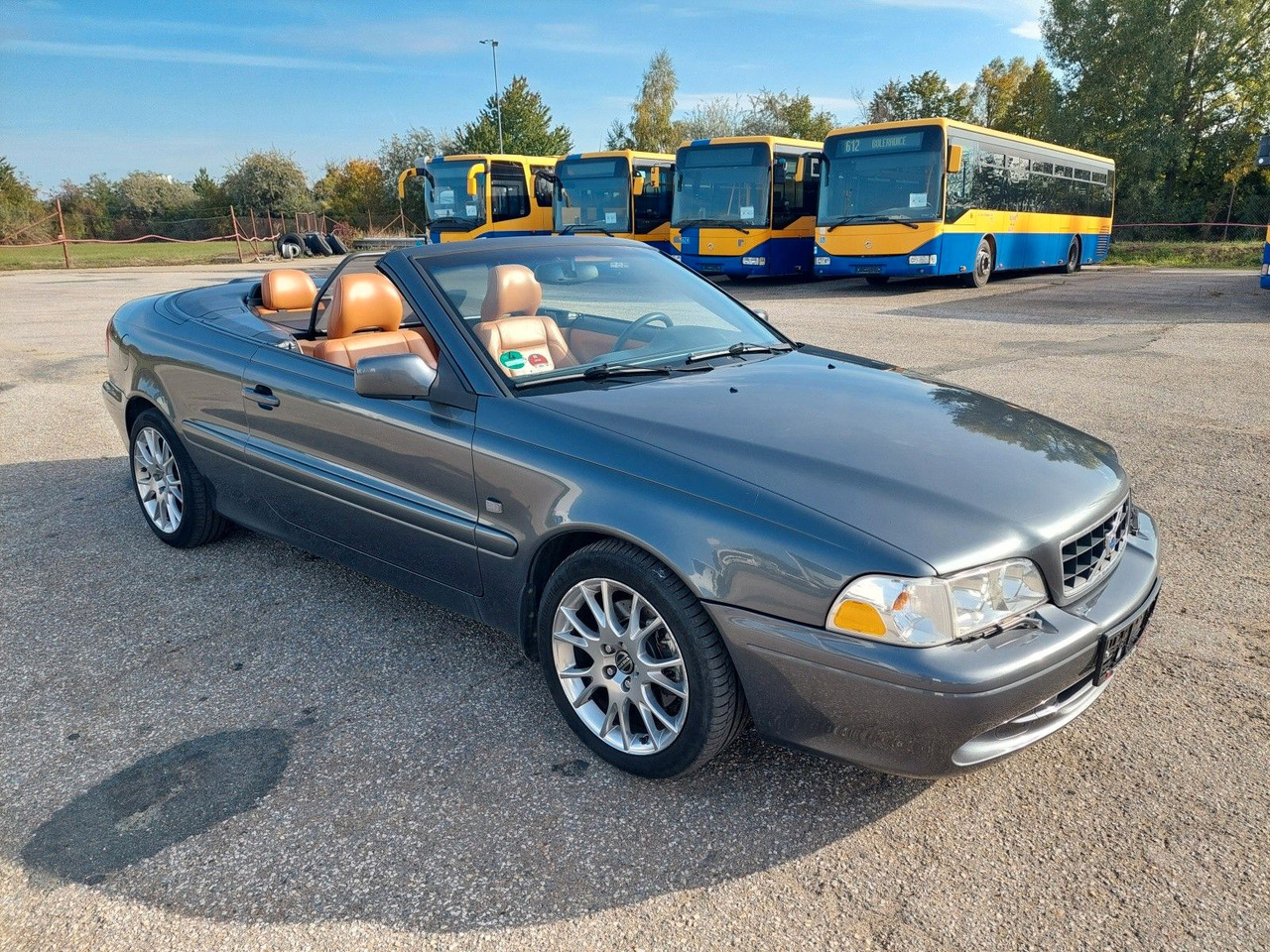 Volvo C70 Cabriolet 2.4 T - Кабриолет: снимка 2 Volvo C70 Cabriolet 2.4 T - Кабриолет: снимка 2