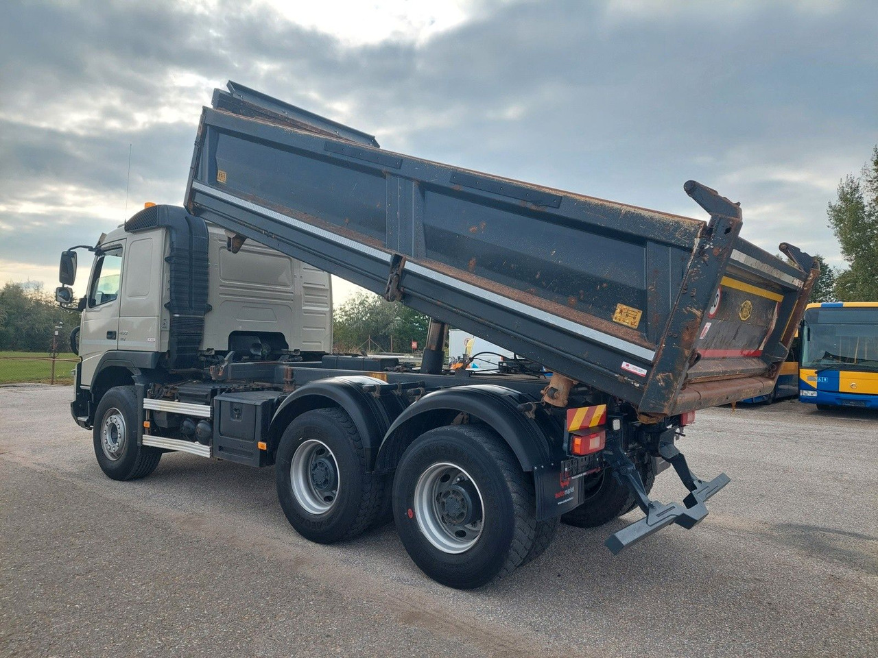 Volvo FMX 460 Meiller Bordmatik 6x4 - Самосвал камион: снимка 3 Volvo FMX 460 Meiller Bordmatik 6x4 - Самосвал камион: снимка 3