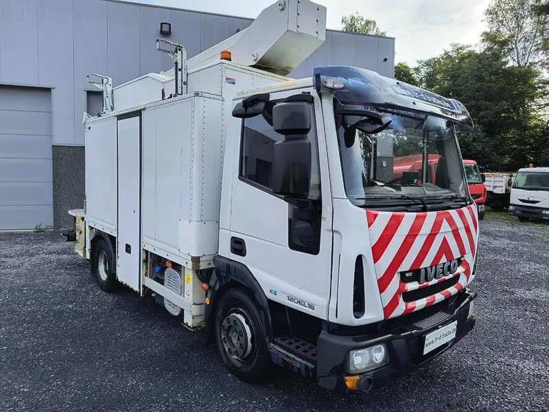 Iveco EuroCargo 120 E18 + COMET 151TAL (15 m) - Камион: снимка 2 Iveco EuroCargo 120 E18 + COMET 151TAL (15 m) - Камион: снимка 2