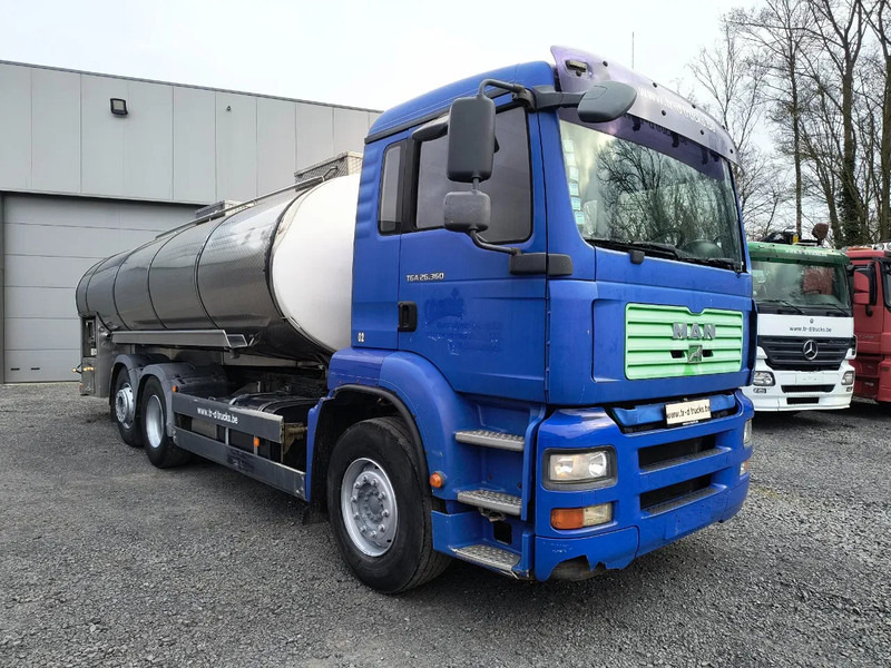 MAN TGA 26.360 INSULATED INOX TANK - 2 COMP - AIRCO - LIFT/STEERING AXLE - Камион цистерна: снимка 3 MAN TGA 26.360 INSULATED INOX TANK - 2 COMP - AIRCO - LIFT/STEERING AXLE - Камион цистерна: снимка 3