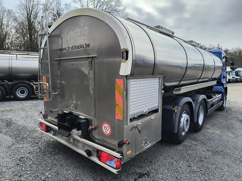 MAN TGA 26.360 INSULATED INOX TANK - 2 COMP - AIRCO - LIFT/STEERING AXLE - Камион цистерна: снимка 5 MAN TGA 26.360 INSULATED INOX TANK - 2 COMP - AIRCO - LIFT/STEERING AXLE - Камион цистерна: снимка 5