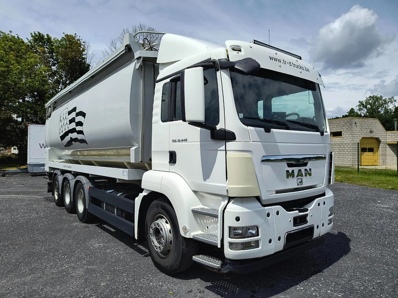 MAN TGS 33.400 ECOVRAC 8X4 - RETARDER - Камион цистерна: снимка 3 MAN TGS 33.400 ECOVRAC 8X4 - RETARDER - Камион цистерна: снимка 3