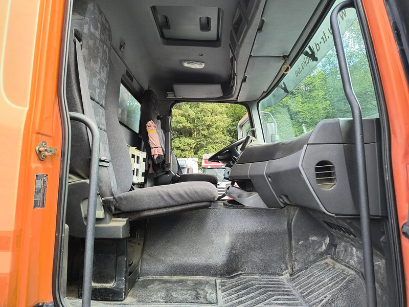 Лизинг на Mercedes-Benz Actros 3236 8X4 - 2 SIDE TIPPER/BI-BENNE Mercedes-Benz Actros 3236 8X4 - 2 SIDE TIPPER/BI-BENNE: снимка 10