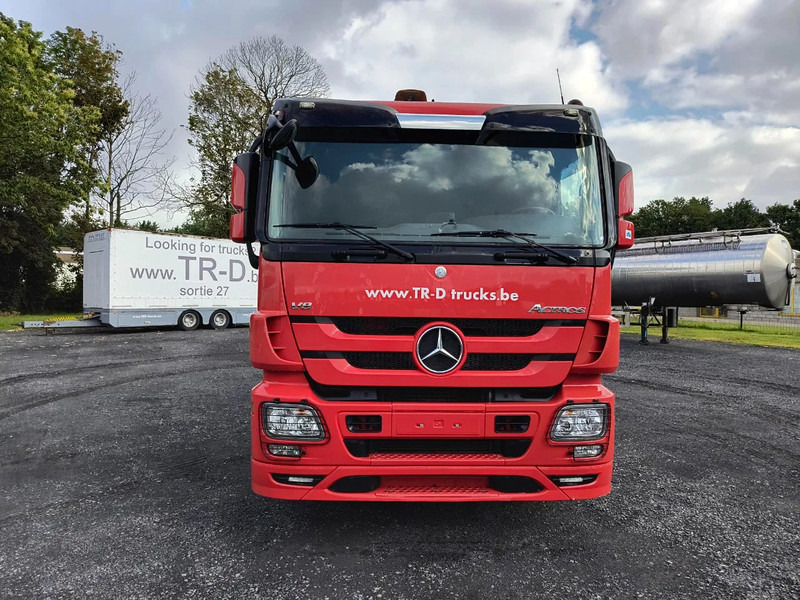 Mercedes-Benz Actros 3360 V8 - CHASSIS (NO CRANE) - 6X4 - Шаси кабина: снимка 2 Mercedes-Benz Actros 3360 V8 - CHASSIS (NO CRANE) - 6X4 - Шаси кабина: снимка 2