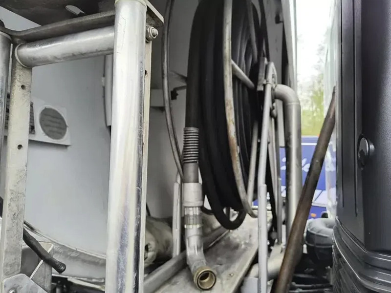 Камион цистерна За превоз на гориво Renault Premium 280 13500L FUEL / CARBURANT TRUCK - 4 COMP - LEAF/LAMES: снимка 11