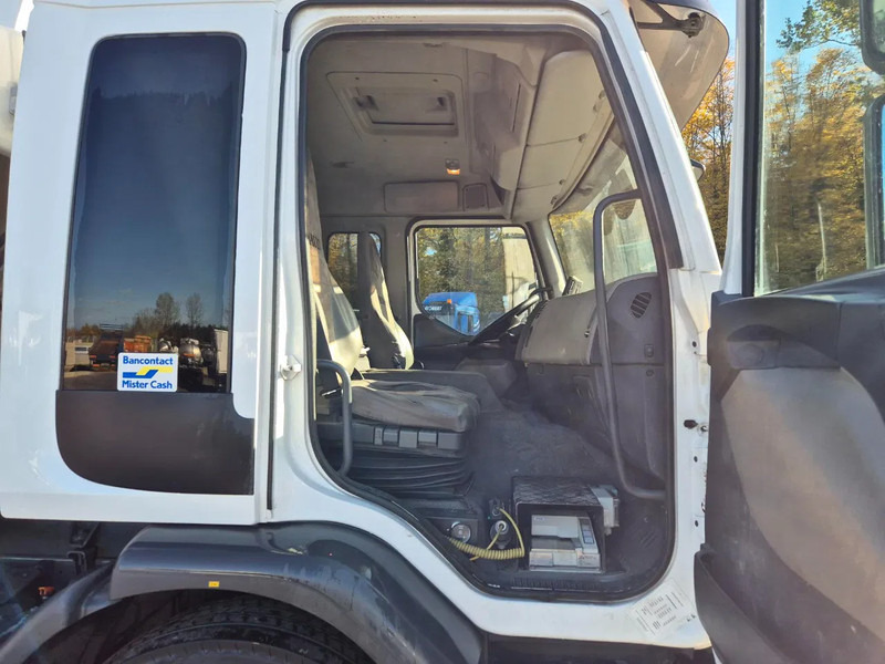 Камион цистерна За превоз на гориво Renault Premium 410 13000L FUEL TANK - 4 COMP - DIESEL/GASOLINE: снимка 13