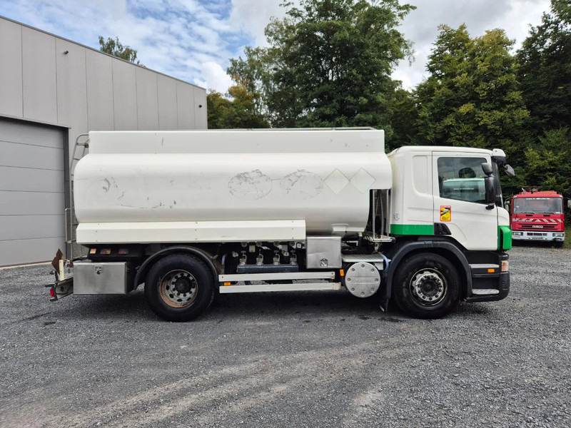 Scania P280 FUEL / CARBURANT 14000L - 5 COMP - RETARDER - Камион цистерна: снимка 4 Scania P280 FUEL / CARBURANT 14000L - 5 COMP - RETARDER - Камион цистерна: снимка 4