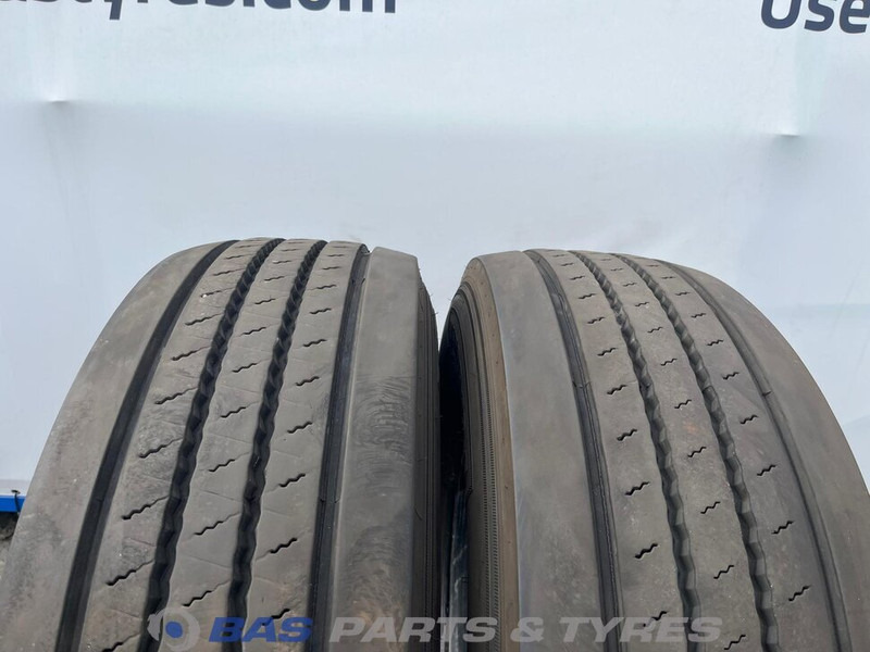 BARUM Barum 315/70R22.5 BF200 R 156/150 M+S 3PMSF gebruikte set - Гума за Камион: снимка 2 BARUM Barum 315/70R22.5 BF200 R 156/150 M+S 3PMSF gebruikte set - Гума за Камион: снимка 2