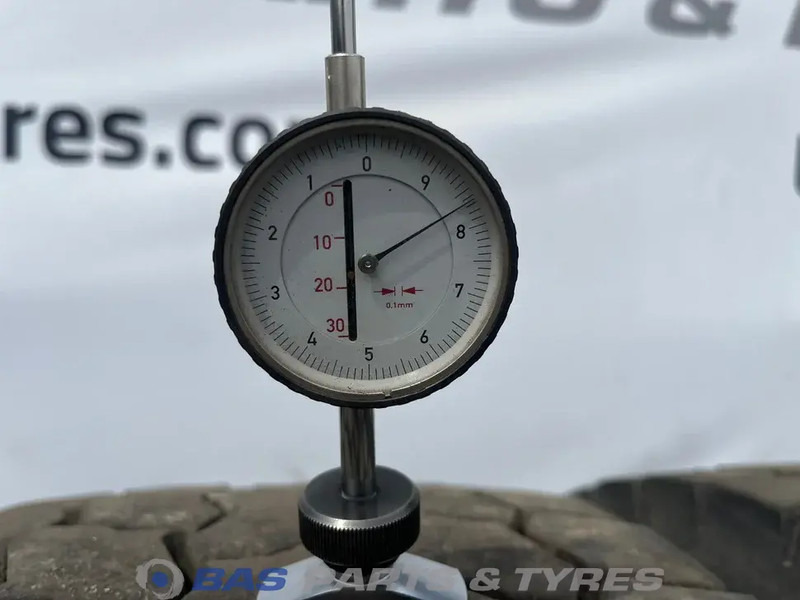 Bridgestone - Гума за Камион: снимка 3 Bridgestone - Гума за Камион: снимка 3