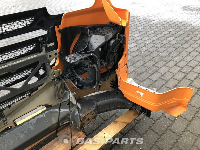 DAF CF Euro 6 Bumper DAF 1857516 - Броня за Камион: снимка 5 DAF CF Euro 6 Bumper DAF 1857516 - Броня за Камион: снимка 5