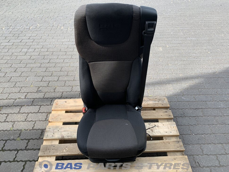 DAF CF Euro 6 - Седалка за Камион: снимка 1 DAF CF Euro 6 - Седалка за Камион: снимка 1