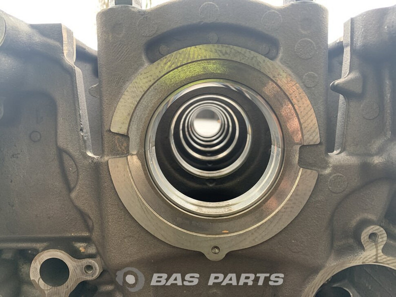 DAF Cilinderblok DAF 2117404 - Цилиндров блок за Камион: снимка 3 DAF Cilinderblok DAF 2117404 - Цилиндров блок за Камион: снимка 3