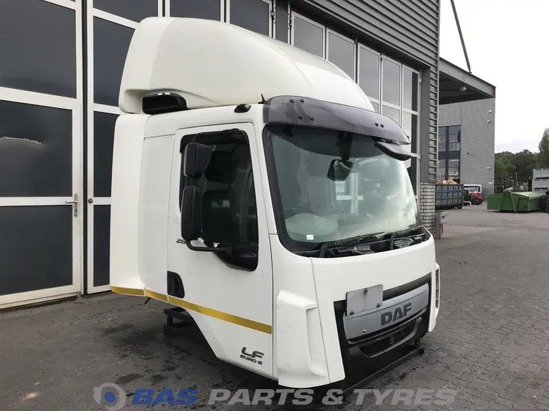 DAF LF Euro 6 - Кабина и интериор за Камион: снимка 2 DAF LF Euro 6 - Кабина и интериор за Камион: снимка 2