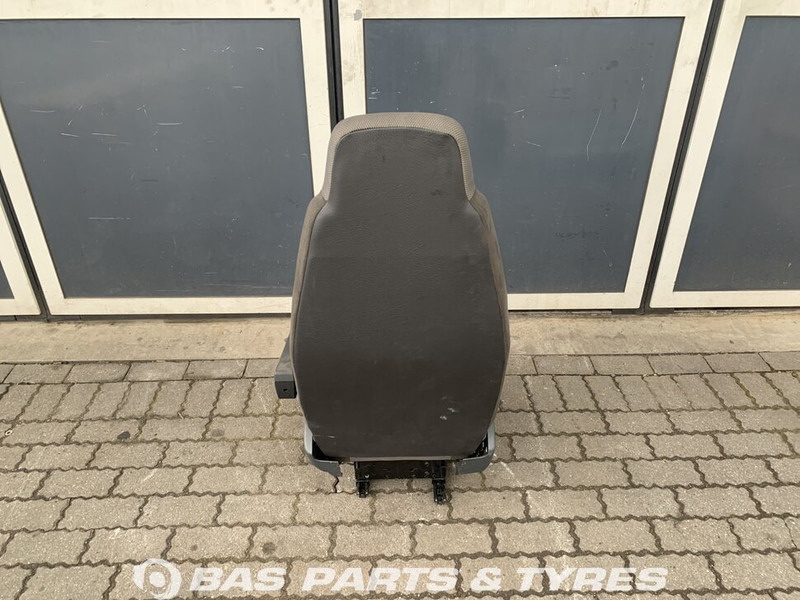 DAF LF45 Euro 4-5 Bijrijdersstoel DAF 1704235 - Седалка за Камион: снимка 3 DAF LF45 Euro 4-5 Bijrijdersstoel DAF 1704235 - Седалка за Камион: снимка 3