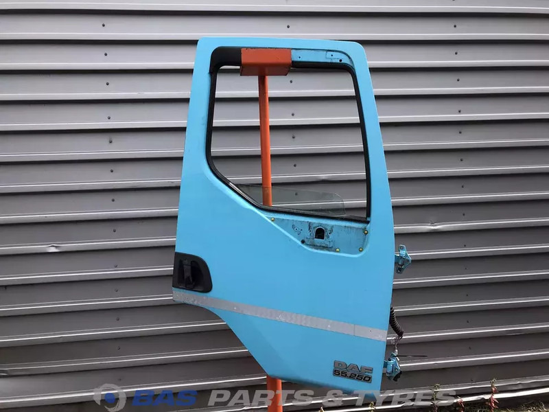 DAF LF55 Euro 4-5 - Врата и части за Камион: снимка 1 DAF LF55 Euro 4-5 - Врата и части за Камион: снимка 1