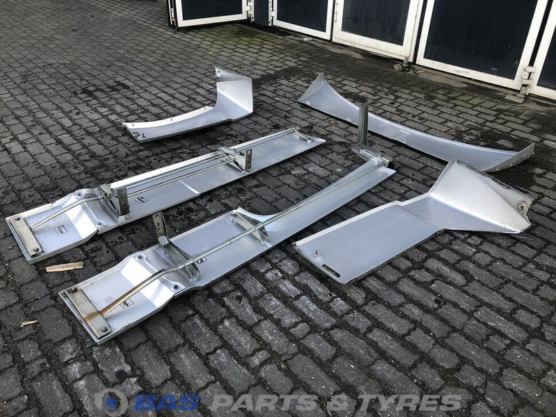 DAF XF106 Spoilerset DAF Super Space Cab L2H3 1671845 - Аеродинамика/ Спойлер за Камион: снимка 5 DAF XF106 Spoilerset DAF Super Space Cab L2H3 1671845 - Аеродинамика/ Спойлер за Камион: снимка 5