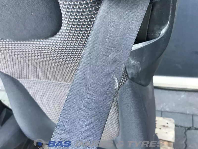 DAF XF106 Stoelen set DAF 1844320 - Седалка за Камион: снимка 5 DAF XF106 Stoelen set DAF 1844320 - Седалка за Камион: снимка 5