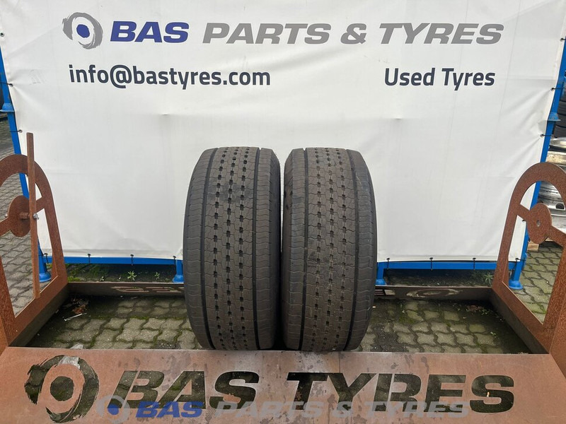 DUNLOP Dunlop 385/55R22.5 SP346 160/158 J M+S 3PMSF gebruikte set - Гума за Камион: снимка 1 DUNLOP Dunlop 385/55R22.5 SP346 160/158 J M+S 3PMSF gebruikte set - Гума за Камион: снимка 1