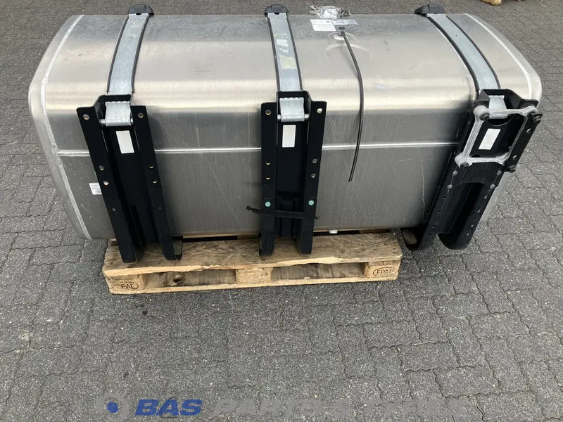 MAN Brandstoftank MAN 710 Liter 81122016766 - Резервоар за гориво за Камион: снимка 2 MAN Brandstoftank MAN 710 Liter 81122016766 - Резервоар за гориво за Камион: снимка 2