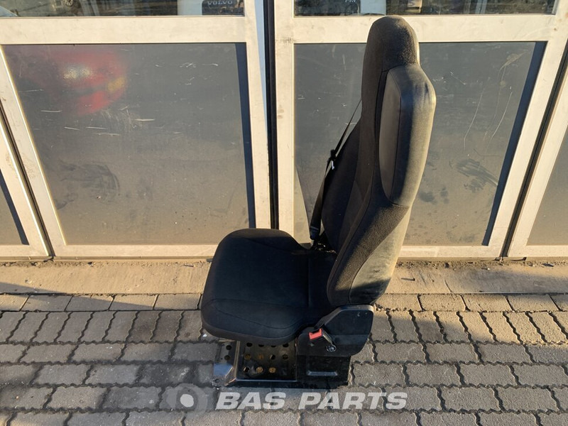 Mercedes-Benz Actros MP4 Bijrijdersstoel Mercedes A 960 910 30 03 - Седалка за Камион: снимка 2 Mercedes-Benz Actros MP4 Bijrijdersstoel Mercedes A 960 910 30 03 - Седалка за Камион: снимка 2