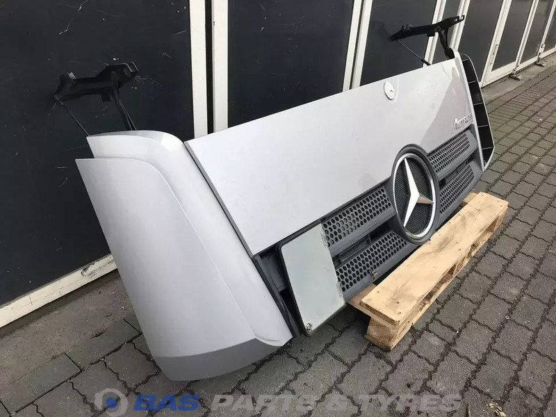 Mercedes-Benz Actros MP4 Frontklep Mercedes A 960 750 15 67 - Радиаторна решетка за Камион: снимка 3 Mercedes-Benz Actros MP4 Frontklep Mercedes A 960 750 15 67 - Радиаторна решетка за Камион: снимка 3