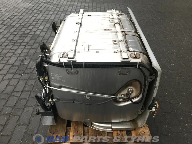 Mercedes-Benz Actros MP4 Uitlaatdemper Mercedes A 003 490 78 12 - Изпускателна система за Камион: снимка 4 Mercedes-Benz Actros MP4 Uitlaatdemper Mercedes A 003 490 78 12 - Изпускателна система за Камион: снимка 4