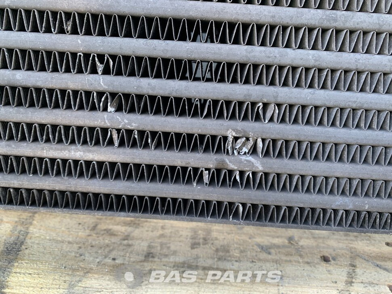 Mercedes-Benz Antos MP4 Intercooler Mercedes A 960 500 07 02 - Интеркулер за Камион: снимка 3 Mercedes-Benz Antos MP4 Intercooler Mercedes A 960 500 07 02 - Интеркулер за Камион: снимка 3