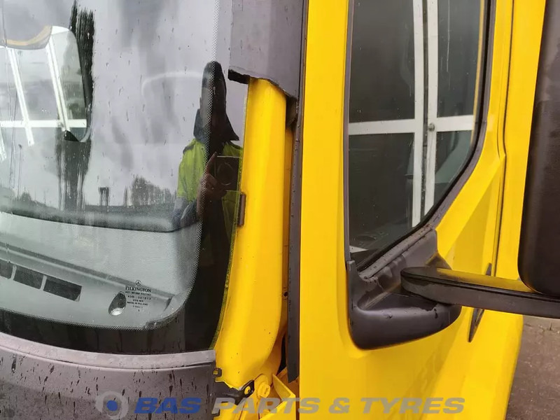 Mercedes-Benz Antos MP4 Mercedes ClassicSpace S-cab L1H1 A 000 600 01 01 - Кабина и интериор за Камион: снимка 5 Mercedes-Benz Antos MP4 Mercedes ClassicSpace S-cab L1H1 A 000 600 01 01 - Кабина и интериор за Камион: снимка 5