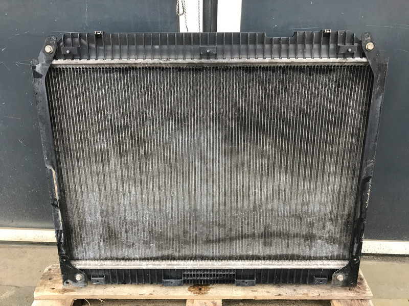 Mercedes-Benz Antos MP4 Radiator Mercedes OM936LA 240 A 960 500 29 01 - Радиатор за Камион: снимка 2 Mercedes-Benz Antos MP4 Radiator Mercedes OM936LA 240 A 960 500 29 01 - Радиатор за Камион: снимка 2