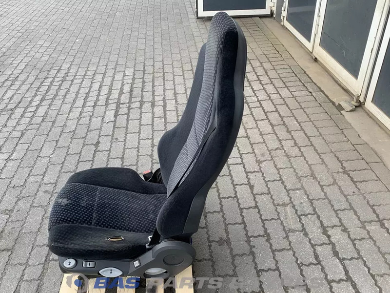 Mercedes-Benz Atego MP2 - Седалка за Камион: снимка 2 Mercedes-Benz Atego MP2 - Седалка за Камион: снимка 2