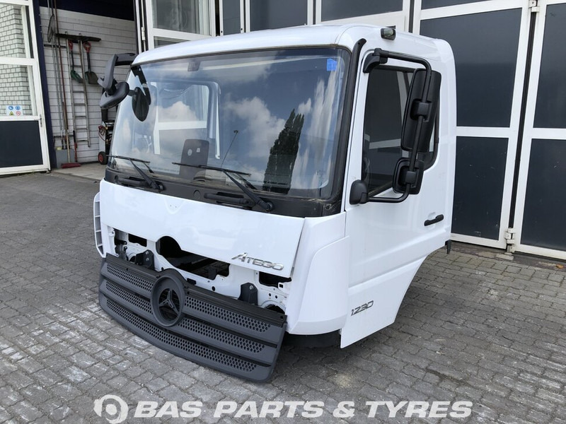 Mercedes-Benz Atego MP4 - Кабина и интериор за Камион: снимка 1 Mercedes-Benz Atego MP4 - Кабина и интериор за Камион: снимка 1
