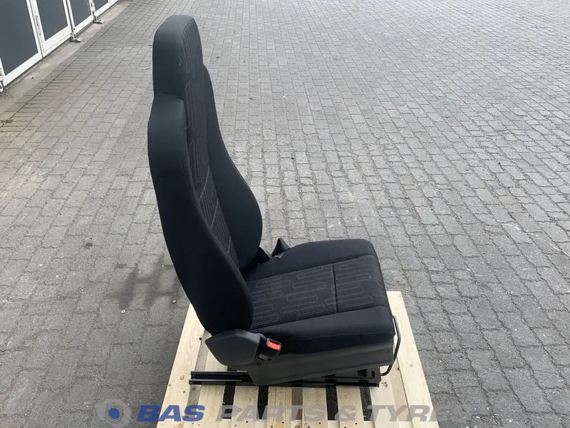 Mercedes-Benz Atego MP4 - Седалка за Камион: снимка 2 Mercedes-Benz Atego MP4 - Седалка за Камион: снимка 2