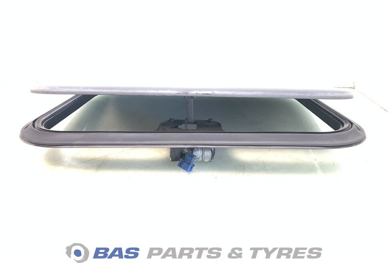 Mercedes-Benz Dakluik Mercedes A 943 830 01 42 - Слънцезащитна козирка за Камион: снимка 3 Mercedes-Benz Dakluik Mercedes A 943 830 01 42 - Слънцезащитна козирка за Камион: снимка 3