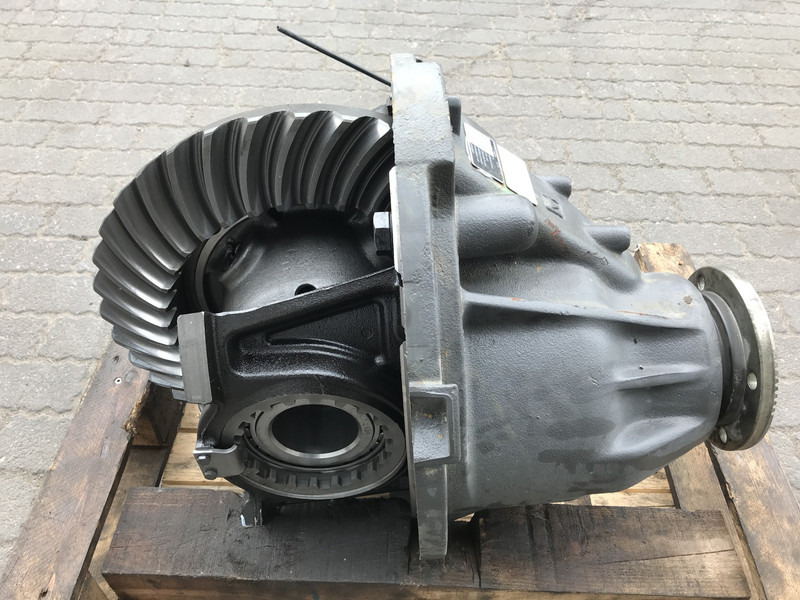 Meritor Differentieel Volvo RSS1344E P13170-E - Диференциал за Камион: снимка 3 Meritor Differentieel Volvo RSS1344E P13170-E - Диференциал за Камион: снимка 3
