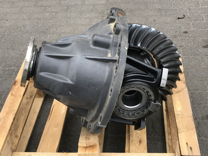Meritor Differentieel Volvo RSS1344E P13170-E - Диференциал за Камион: снимка 1 Meritor Differentieel Volvo RSS1344E P13170-E - Диференциал за Камион: снимка 1