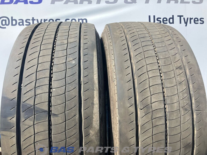 Pirelli - Гума за Камион: снимка 2 Pirelli - Гума за Камион: снимка 2