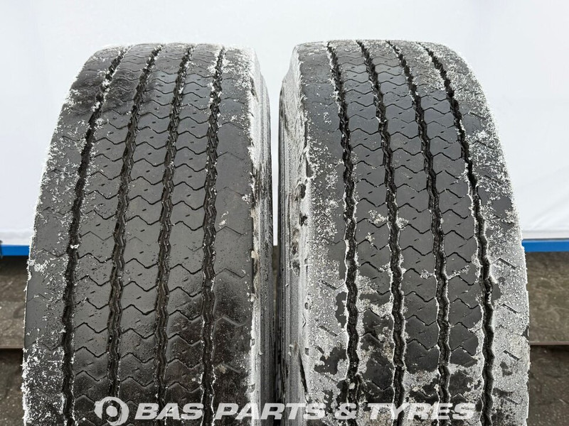 Pirelli - Гума за Камион: снимка 2 Pirelli - Гума за Камион: снимка 2