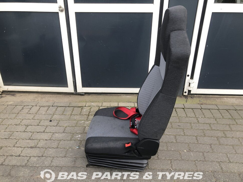 Renault D-Serie Bijrijdersstoel Renault 7424340370 - Седалка за Камион: снимка 2 Renault D-Serie Bijrijdersstoel Renault 7424340370 - Седалка за Камион: снимка 2