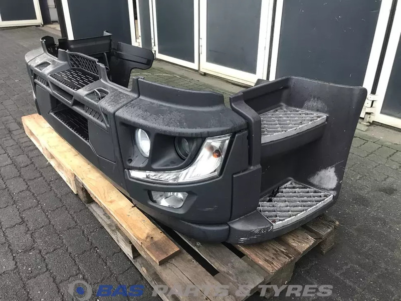 Renault D-Serie Bumper Renault 7482642303 - Броня за Камион: снимка 2 Renault D-Serie Bumper Renault 7482642303 - Броня за Камион: снимка 2