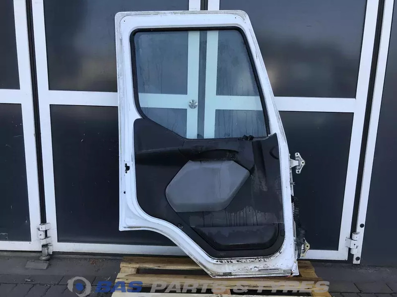 Renault D-Serie - Врата и части за Камион: снимка 2 Renault D-Serie - Врата и части за Камион: снимка 2